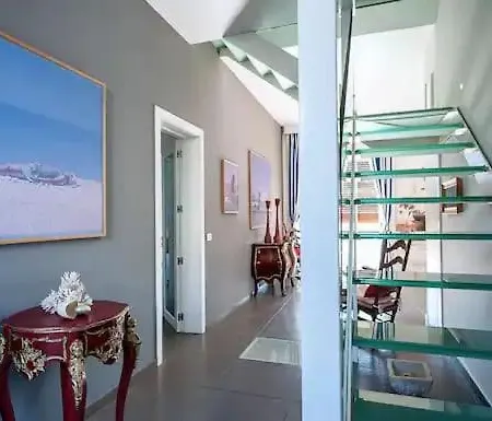 La Del Porto Villa *